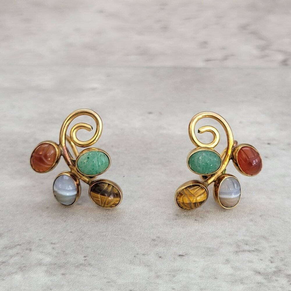 VTG Admark Clip On Earring 1/20 12k GF Carved Egypt Scarab Cluster Flower‎ 0.75”